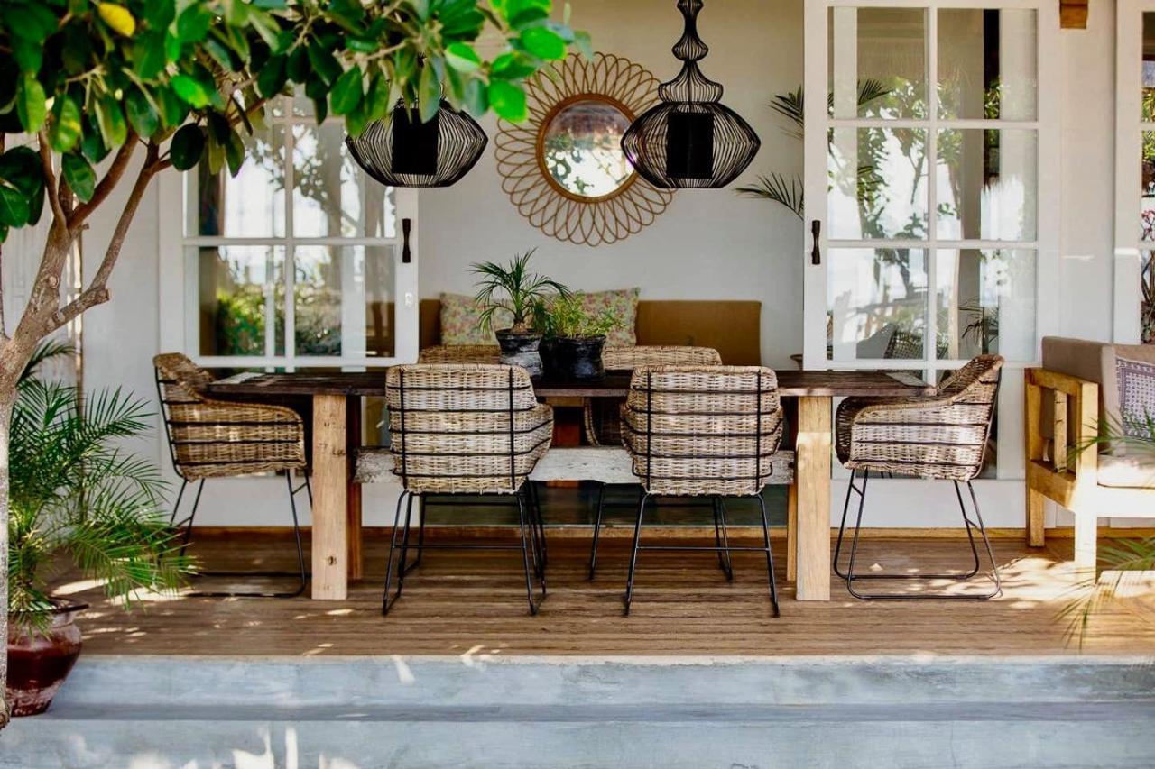 Serenity Luxurious Beachfront Villa & Spa With Private Infinity Pool, 8 Guests Gili Air Exterior foto