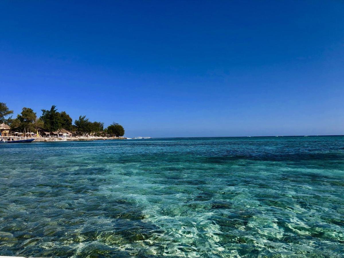 Serenity Luxurious Beachfront Villa & Spa With Private Infinity Pool, 8 Guests Gili Air Exterior foto